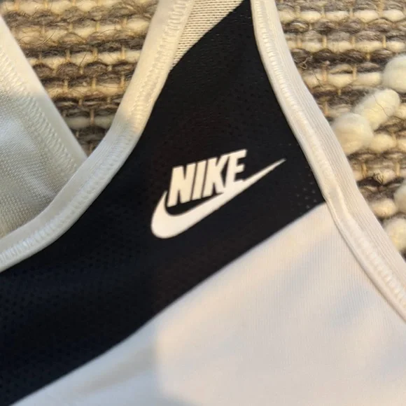 Nike Women's Dri Fit Black and white Sports Bra - woman’s size S - like new - Picture 2 of 4